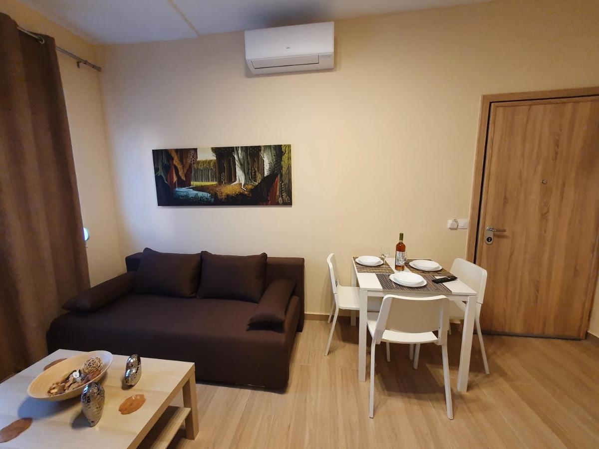 Casa Al Mare 2 Daire Peraía Dış mekan fotoğraf