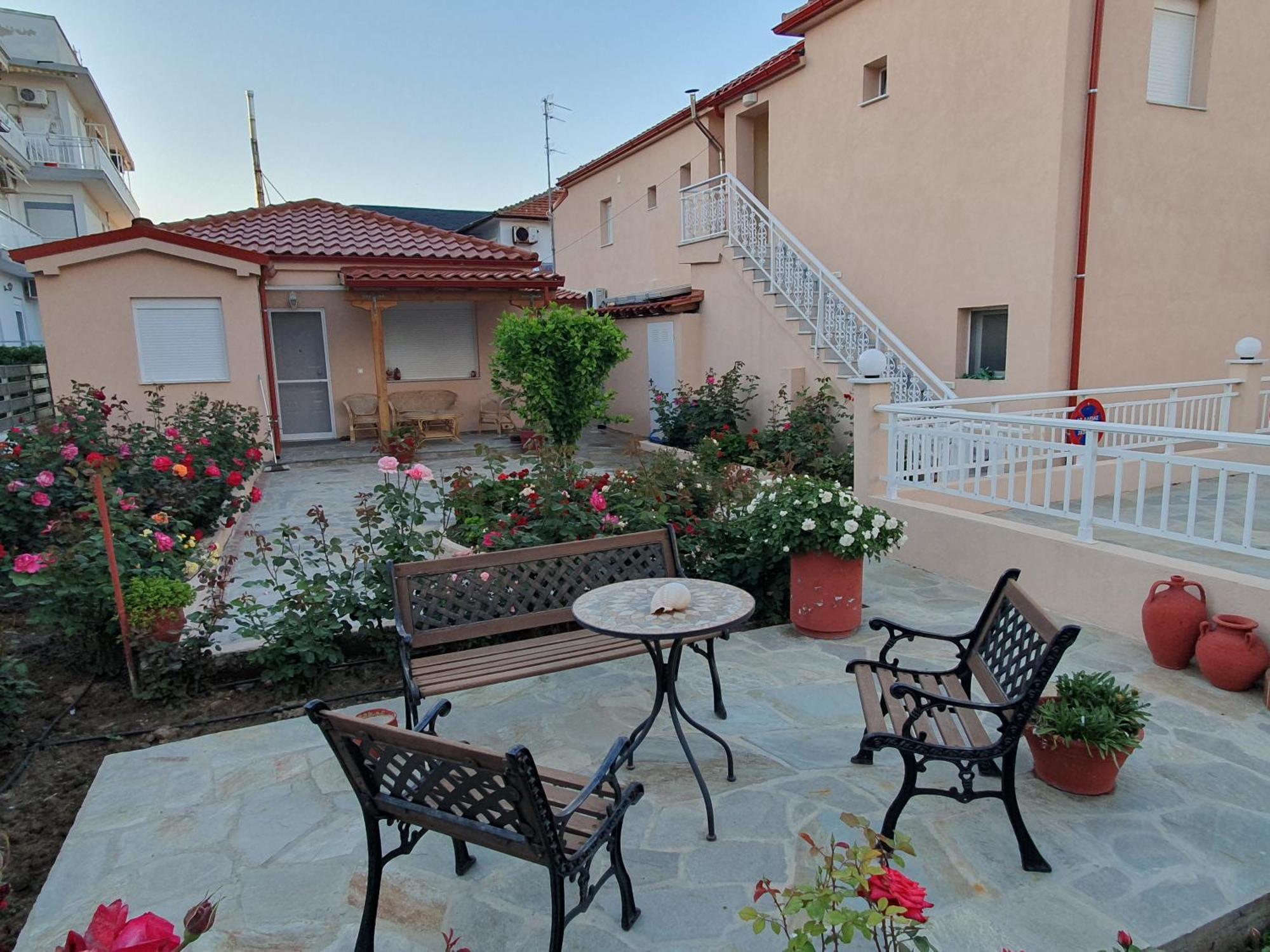 Casa Al Mare 2 Daire Peraía Dış mekan fotoğraf